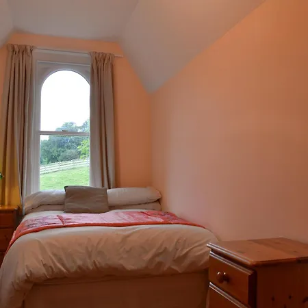 Holiday home 1 School *