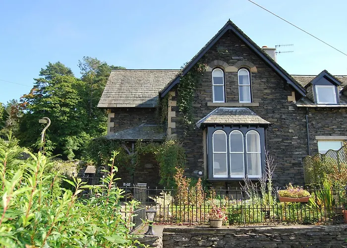 1 School Casa de Férias